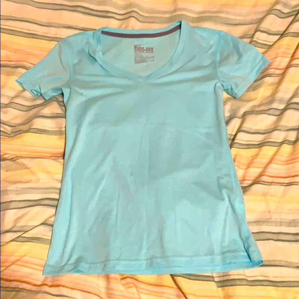 Dri-fit tee